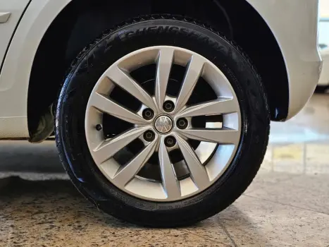 VOLKSWAGEN Fox 1.6 4P CONNECT FLEX, Foto 10