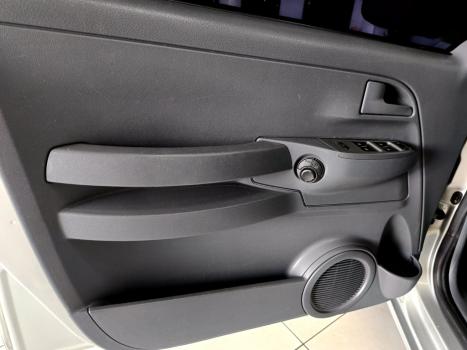 VOLKSWAGEN Fox 1.6 4P FLEX, Foto 14