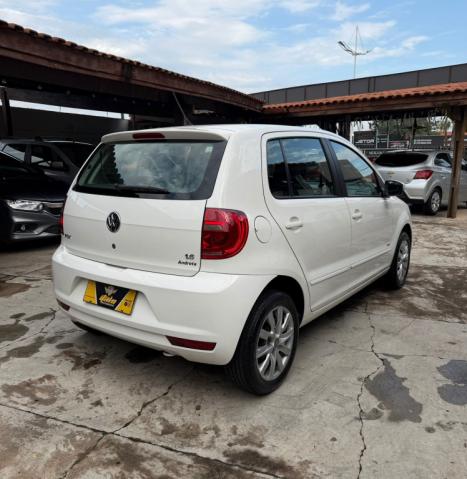 VOLKSWAGEN Fox 1.6 4P TREND FLEX, Foto 6