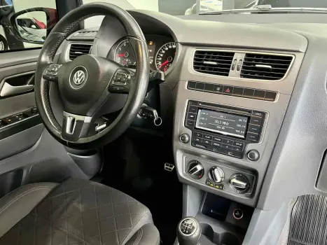 VOLKSWAGEN Fox 1.6 4P, Foto 9