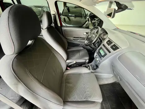 VOLKSWAGEN Fox 1.6 4P, Foto 12