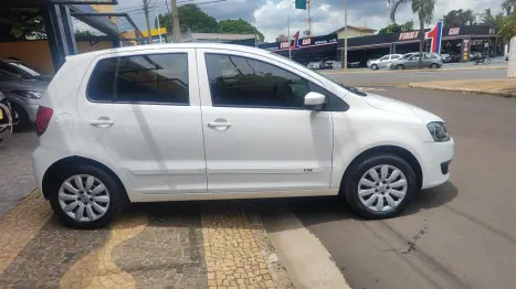 VOLKSWAGEN Fox 1.6 4P FLEX, Foto 9