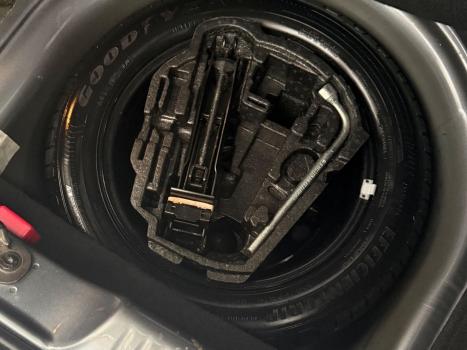 VOLKSWAGEN Fox 1.6 4P, Foto 19