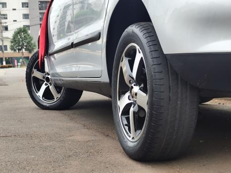 VOLKSWAGEN Fox 1.6 4P, Foto 5