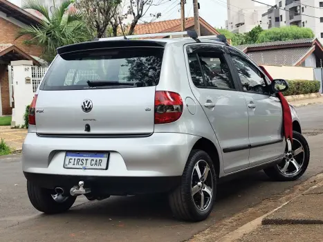 VOLKSWAGEN Fox 1.6 4P, Foto 8