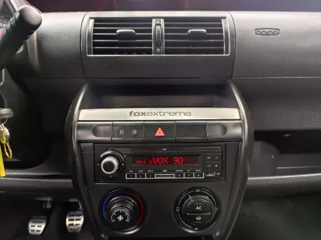 VOLKSWAGEN Fox 1.6 4P, Foto 18