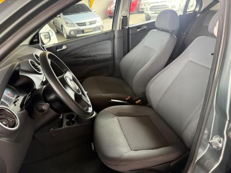 VOLKSWAGEN Fox 1.6 4P FLEX, Foto 4