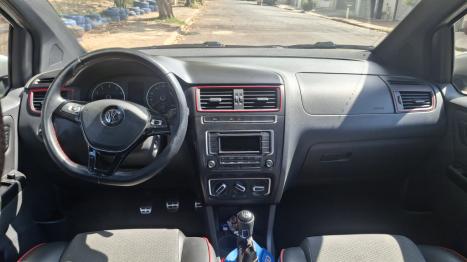 VOLKSWAGEN Fox 1.6 4P ROCK IN RIO FLEX, Foto 4