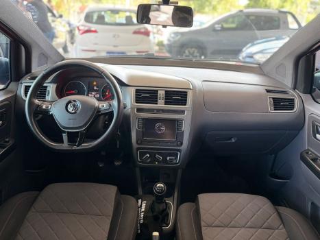 VOLKSWAGEN Fox 1.6 4P, Foto 4