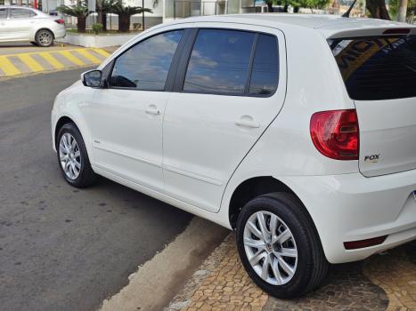 VOLKSWAGEN Fox 1.6 4P TREND FLEX, Foto 4