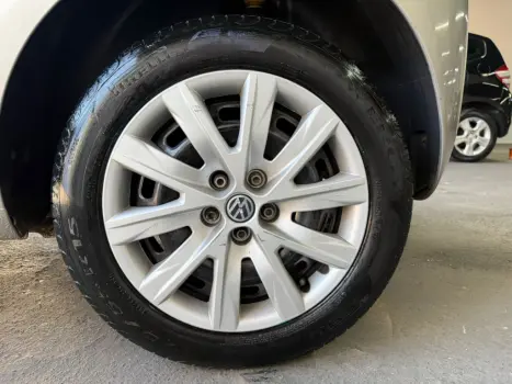 VOLKSWAGEN Fox 1.6 4P MSI TRENDLINE FLEX, Foto 7