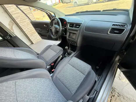 VOLKSWAGEN Fox 1.6 4P MSI TRENDLINE FLEX, Foto 16