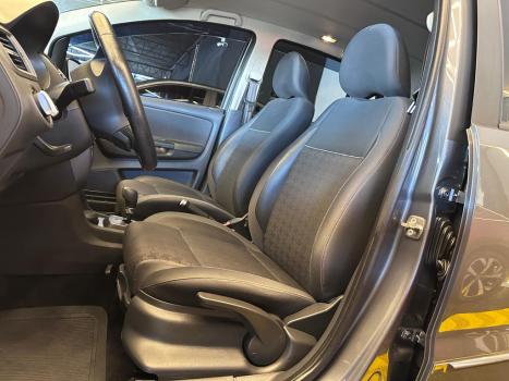 VOLKSWAGEN Fox 1.6 4P FLEX MSI COMFORTLINE AUTOMATIZADO, Foto 7