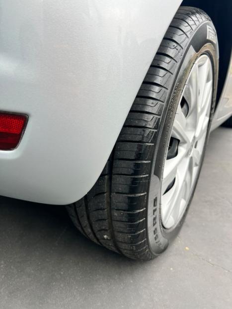 VOLKSWAGEN Fox 1.6 4P FLEX, Foto 8