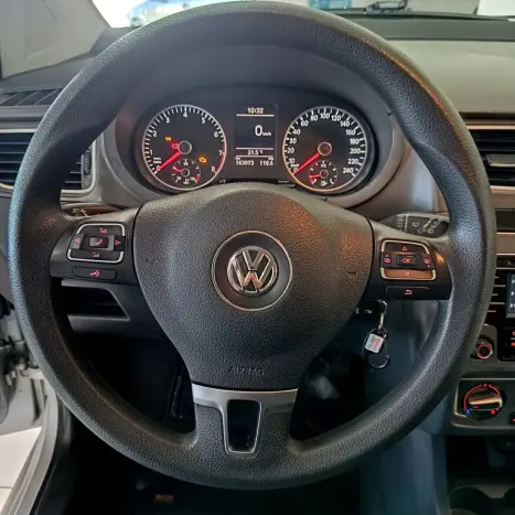VOLKSWAGEN Fox 1.6 4P TREND FLEX, Foto 18