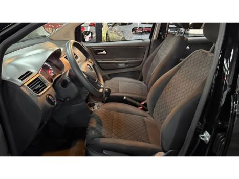 VOLKSWAGEN Fox 1.6 4P, Foto 9