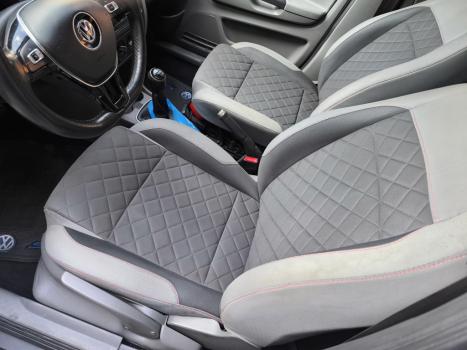 VOLKSWAGEN Fox 1.6 4P HIGHLINE FLEX, Foto 9