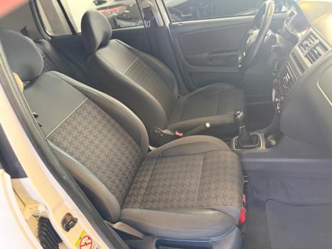 VOLKSWAGEN Fox 1.6 4P COMFORTLINE FLEX, Foto 11