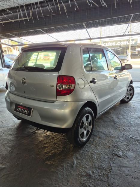 VOLKSWAGEN Fox 1.6 4P, Foto 4