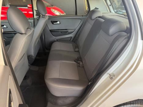 VOLKSWAGEN Fox 1.6 4P FLEX, Foto 14