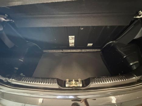 VOLKSWAGEN Fox 1.6 4P FLEX, Foto 16