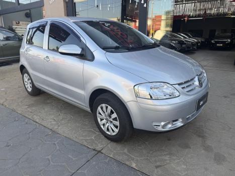 VOLKSWAGEN Fox 1.6 4P, Foto 2