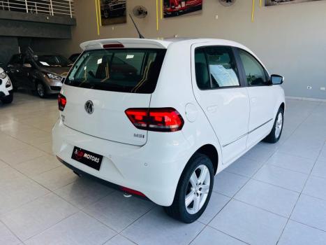VOLKSWAGEN Fox 1.6 4P, Foto 9