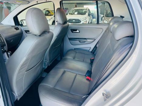 VOLKSWAGEN Fox 1.6 4P, Foto 15