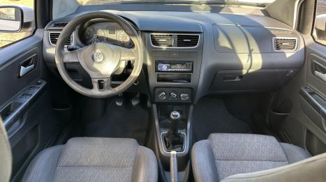 VOLKSWAGEN Fox 1.6 4P TREND FLEX, Foto 8