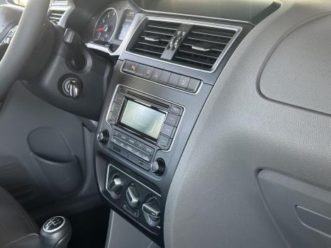 VOLKSWAGEN Fox 1.6 4P HIGHLINE FLEX, Foto 8