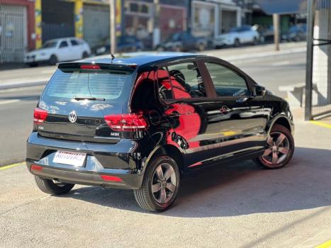 VOLKSWAGEN Fox 1.6 4P, Foto 4