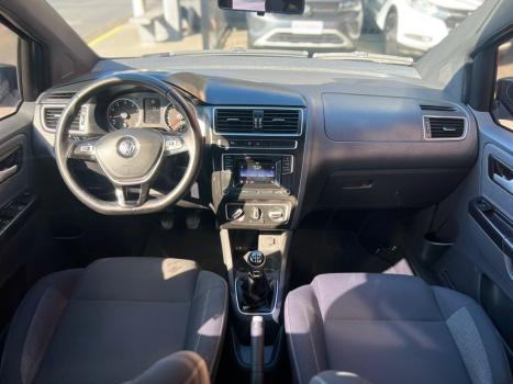 VOLKSWAGEN Fox 1.6 4P, Foto 8