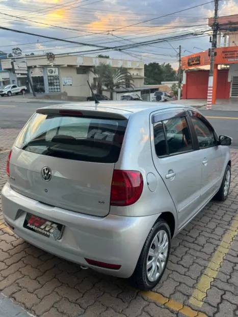 VOLKSWAGEN Fox 1.6 4P TREND FLEX, Foto 7