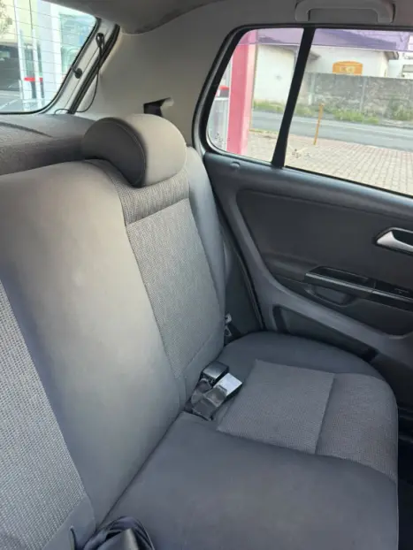 VOLKSWAGEN Fox 1.6 4P TREND FLEX, Foto 8