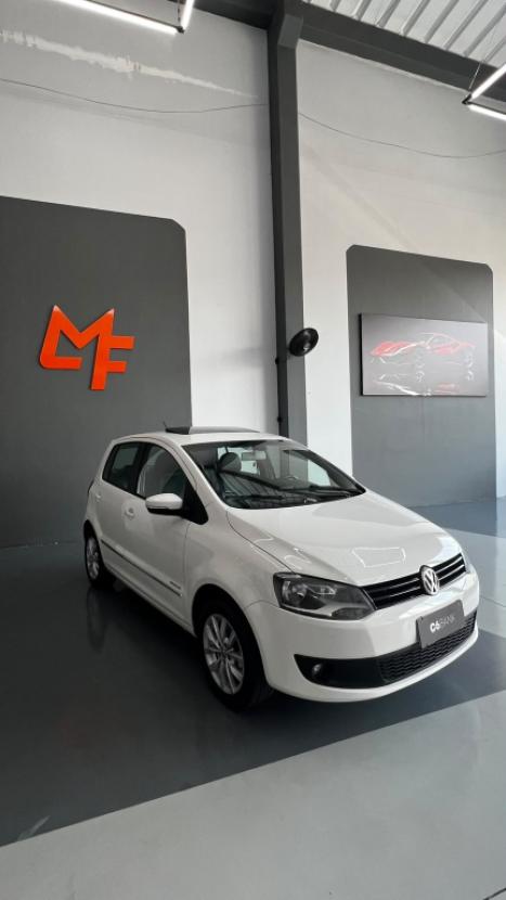 VOLKSWAGEN Fox 1.6 4P FLEX HIGHLINE I-MOTION AUTOMATIZADO, Foto 2