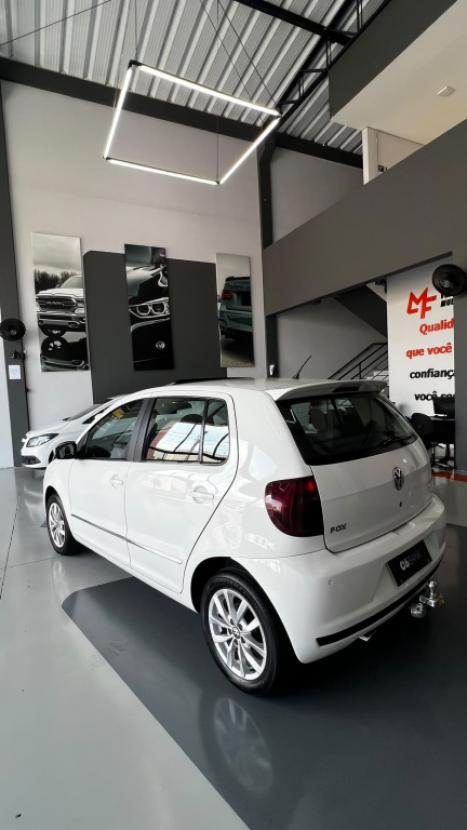VOLKSWAGEN Fox 1.6 4P FLEX HIGHLINE I-MOTION AUTOMATIZADO, Foto 6