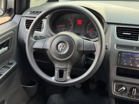 VOLKSWAGEN Fox 1.6 4P TREND FLEX, Foto 14