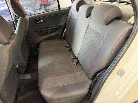 VOLKSWAGEN Fox 1.6 4P MSI COMFORTLINE FLEX, Foto 9