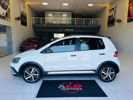 VOLKSWAGEN Fox 1.6  4P SPORTLINE FLEX, Foto 6