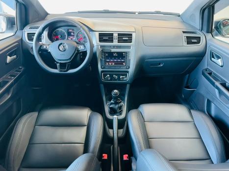 VOLKSWAGEN Fox 1.6  4P SPORTLINE FLEX, Foto 10
