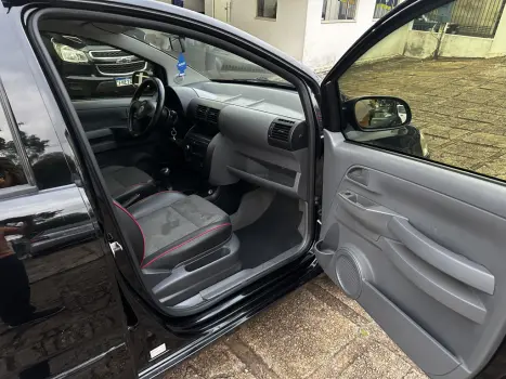 VOLKSWAGEN Fox 1.6  4P SPORTLINE FLEX, Foto 8