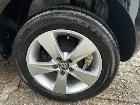 VOLKSWAGEN Fox 1.6  4P SPORTLINE FLEX, Foto 12