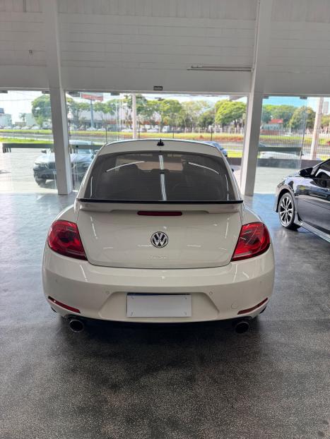 VOLKSWAGEN Fusca 2.0 16V TSI, Foto 6