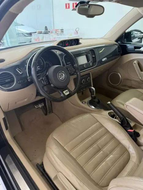 VOLKSWAGEN Fusca 2.0 16V TSI R-LINE AUTOM�TICO, Foto 11