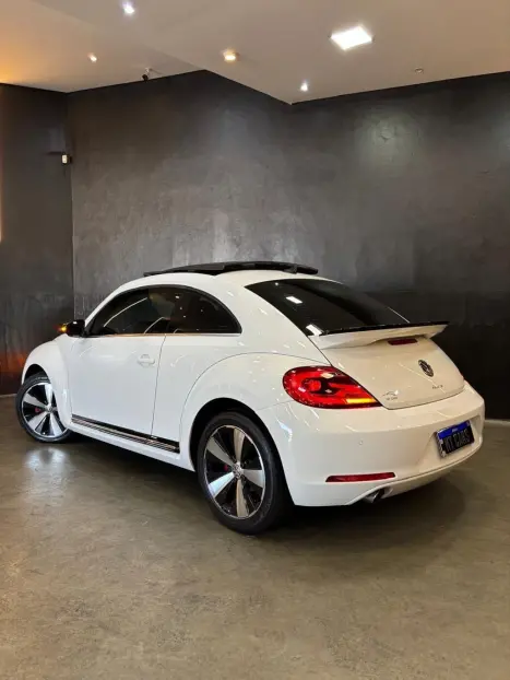 VOLKSWAGEN Fusca 2.0 16V TSI AUTOM�TICO, Foto 8