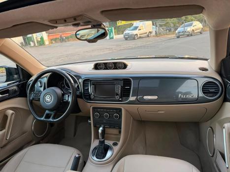 VOLKSWAGEN Fusca 2.0 16V TSI AUTOM�TICO, Foto 11