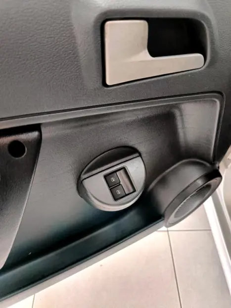 VOLKSWAGEN Gol 1.0 4P G4 TREND FLEX, Foto 15