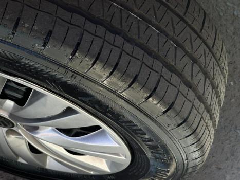 VOLKSWAGEN Gol 1.6 4P FLEX MSI COMFORTLINE, Foto 8