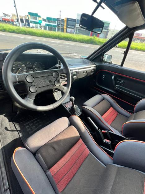 VOLKSWAGEN Gol 1.8 GTS, Foto 4
