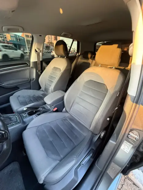 VOLKSWAGEN Golf 1.4 16V 4P FLEX TSI HIGHLINE AUTOM�TICO, Foto 16